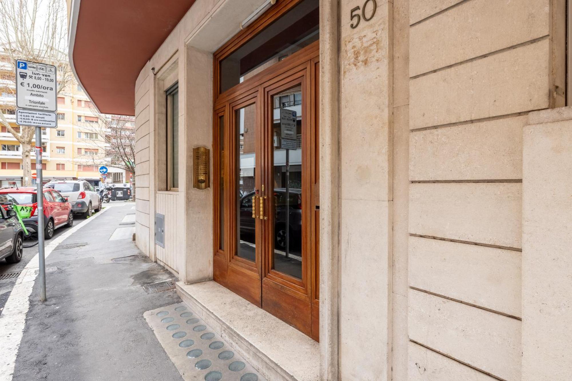 Готель Domus Bella Roma Екстер'єр фото